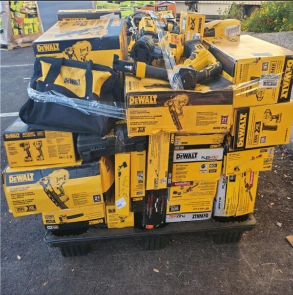 Dewalt tool pallets